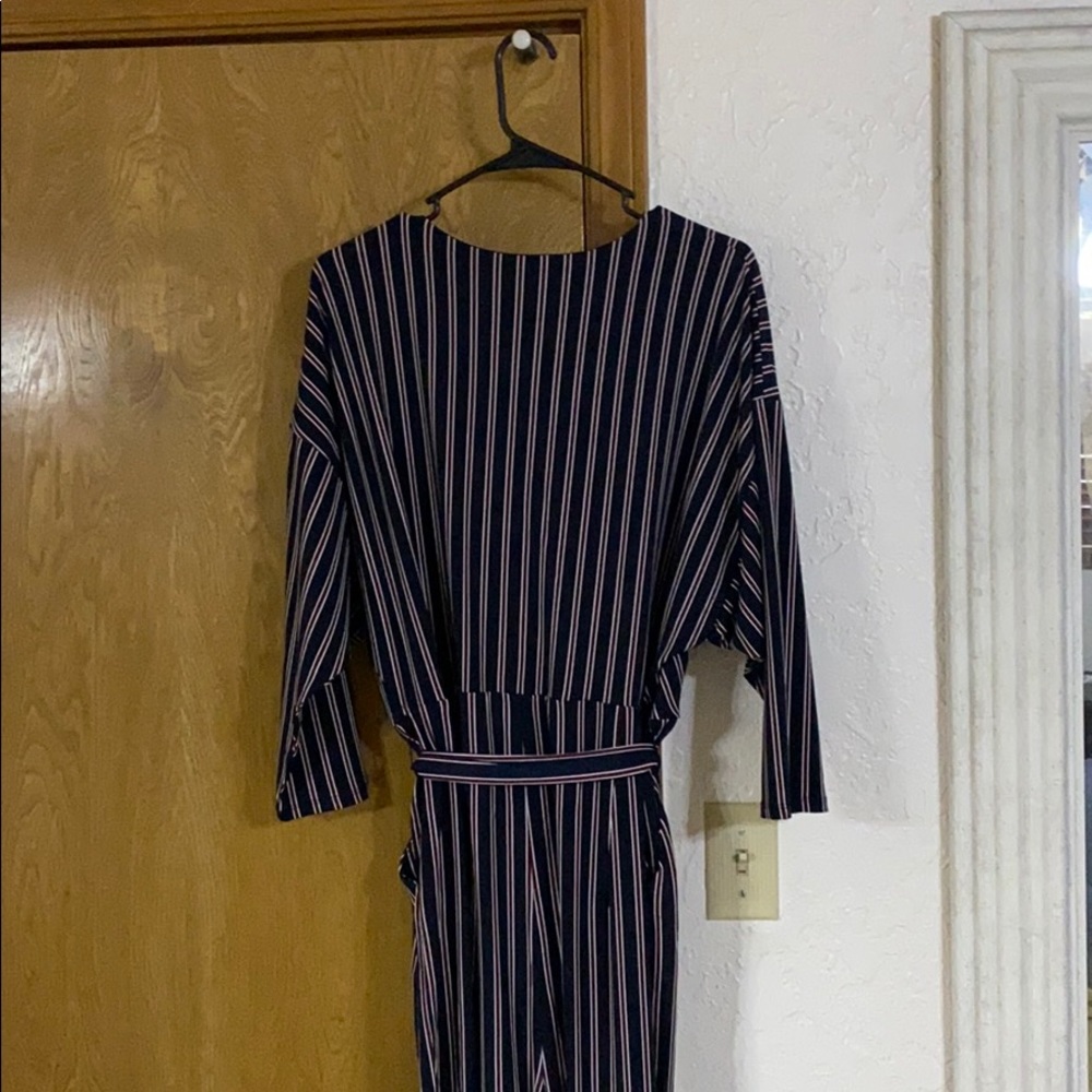 Express jumpsuit - Picture 6 of 7